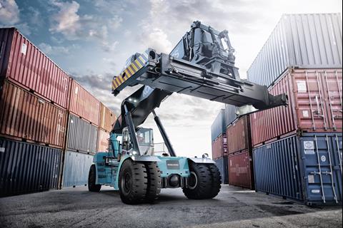 The Power Drive is currently the most popular option from the Ecolifting portfolio, the Swedish port of Helsingborg has a couple in operation